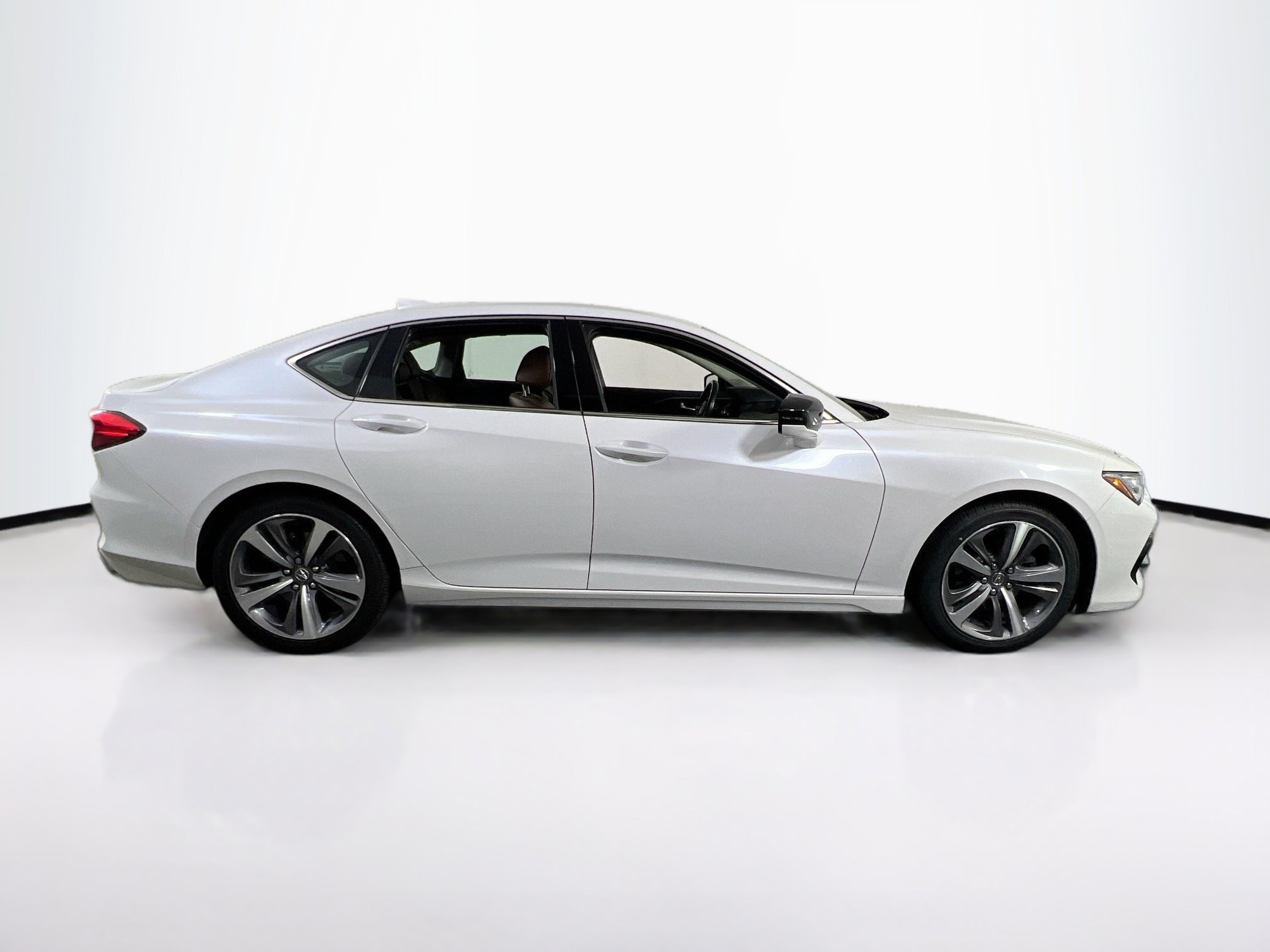 Used 2021 Acura TLX w/ Advance Package FWD image 4