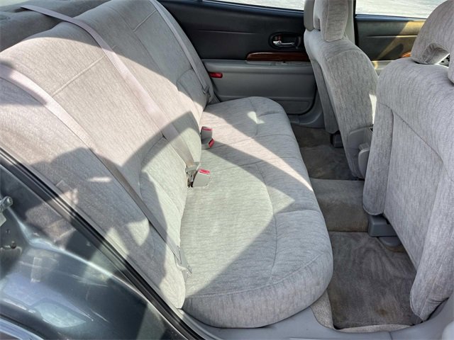 Used 2004 Buick Le Sabre Custom image 18