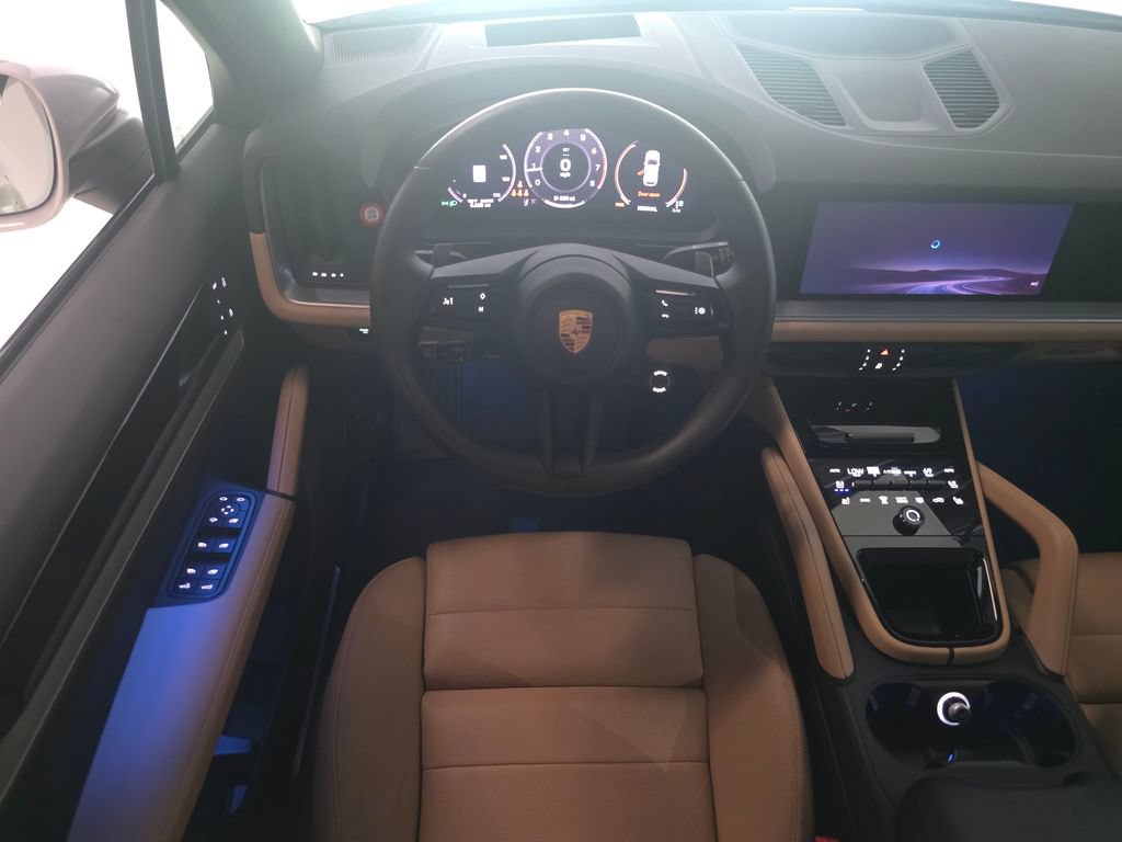 Certified 2026 Porsche Cayenne AWD/4WD image 20