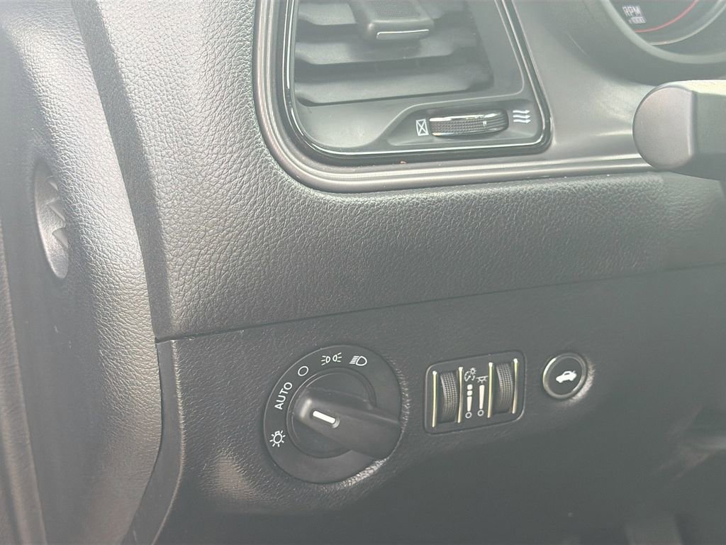 Used 2023 Dodge Challenger GT image 10