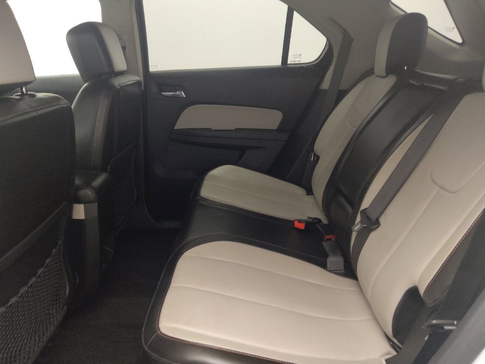 Used 2016 Chevrolet Equinox LTZ w/ Enhanced Convenience Package FWD image 18