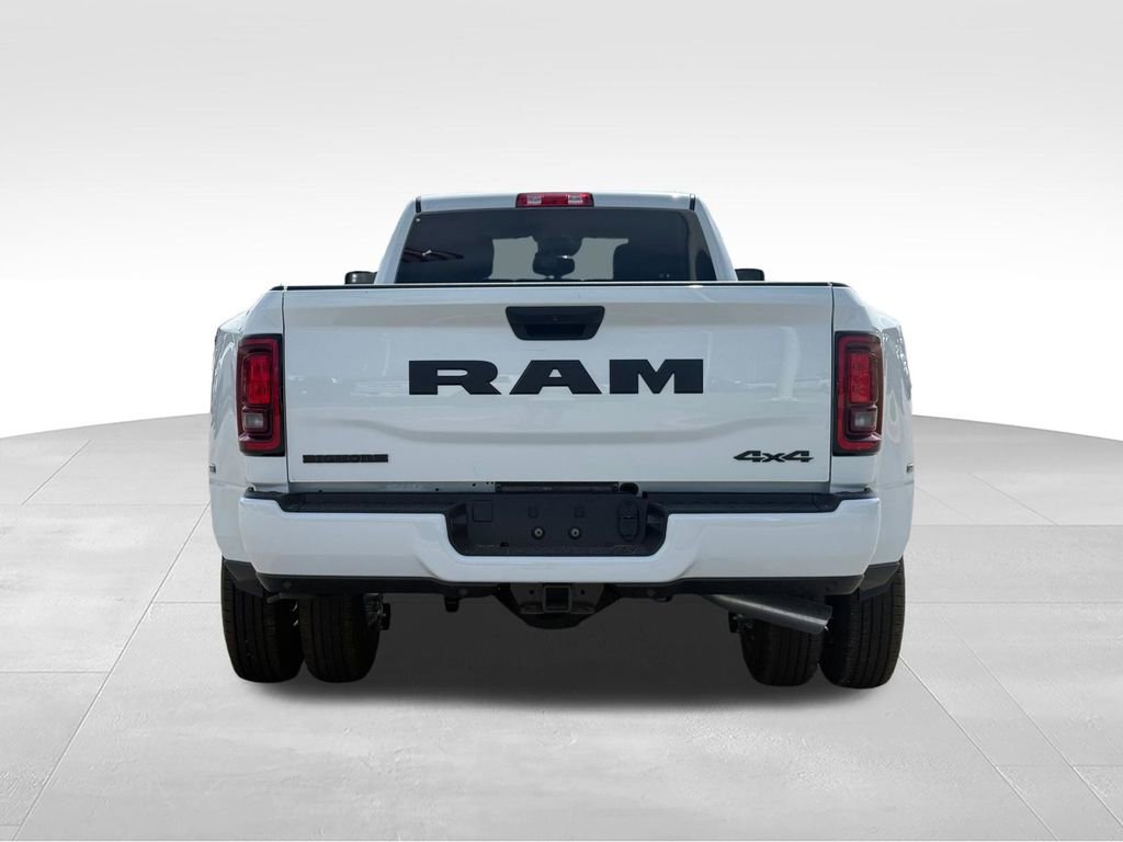New 2026 RAM 3500 Big Horn AWD/4WD image 5