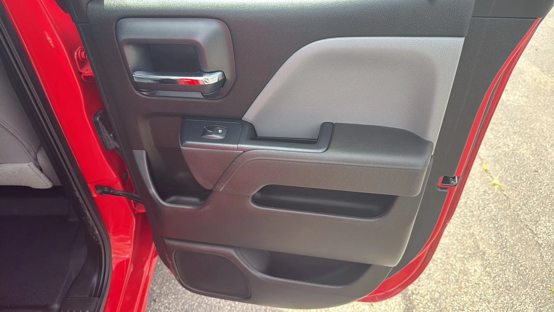 Used 2017 Chevrolet Silverado 1500 W/T AWD/4WD image 13