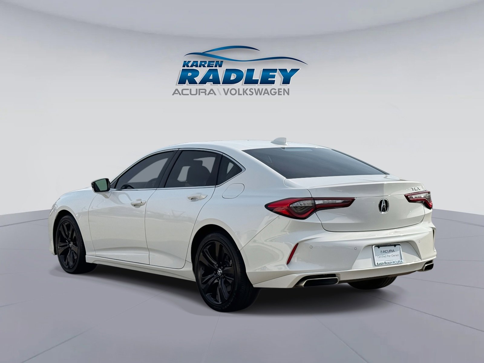 Certified 2022 Acura TLX w/ Technology Package image 4