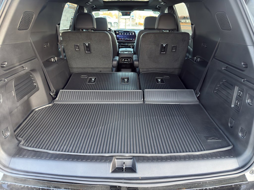 New 2026 Chevrolet Traverse RS w/ LPO, Floor Liner Package image 55