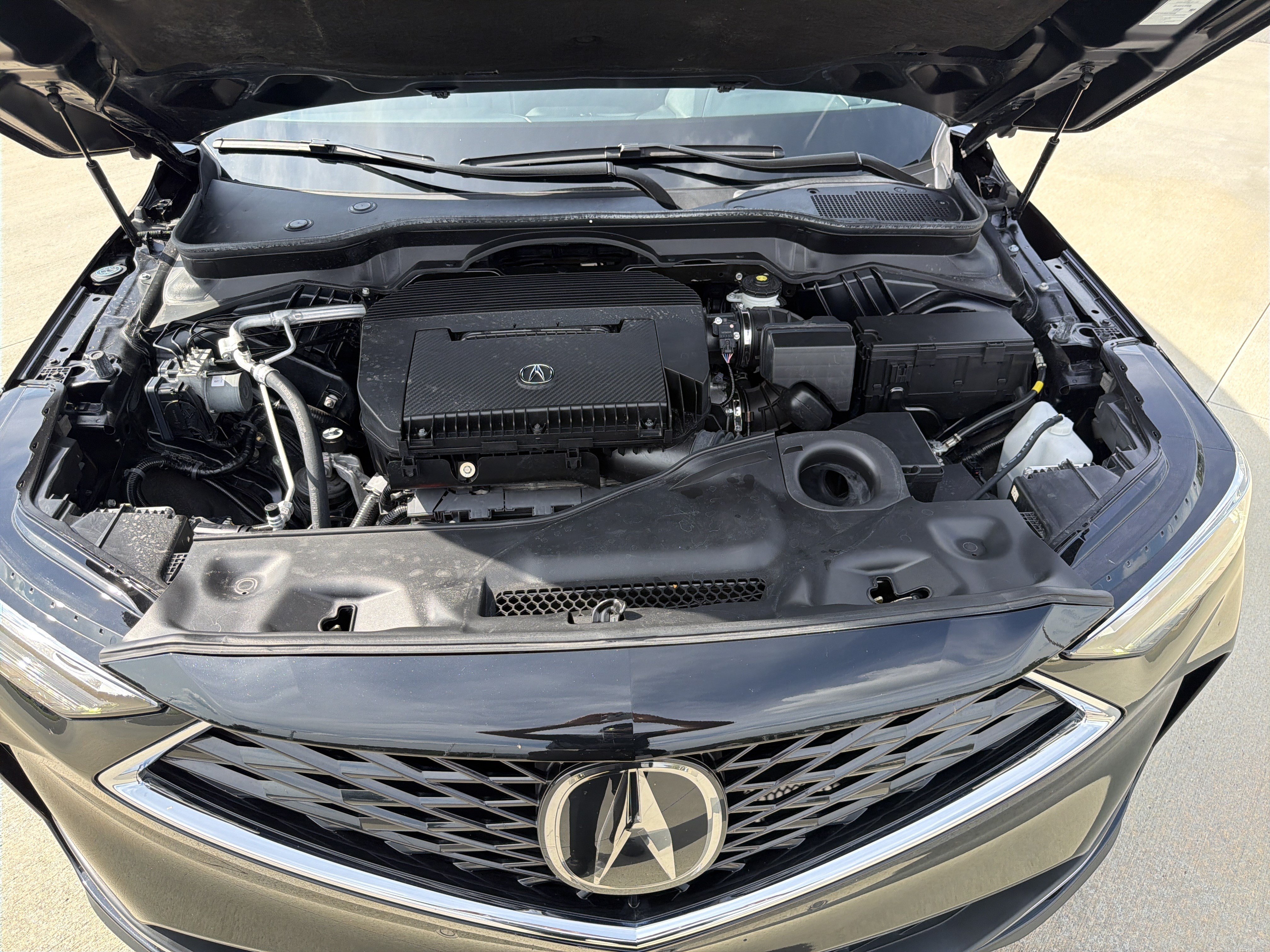 Certified 2025 Acura MDX w/ Technology Package FWD image 24