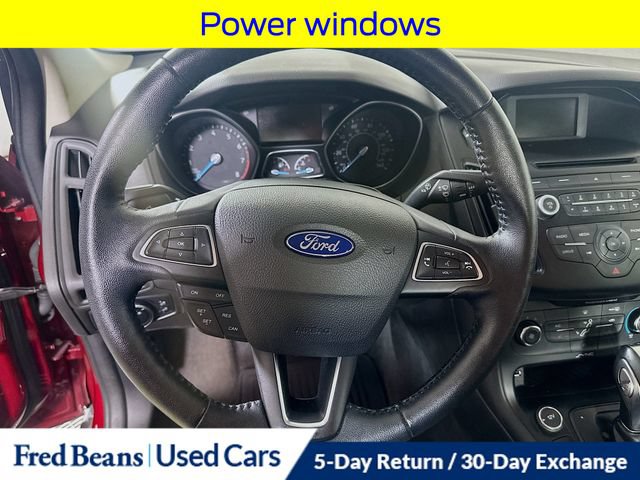 Used 2015 Ford Focus SE w/ SE Cold Weather Package FWD image 12