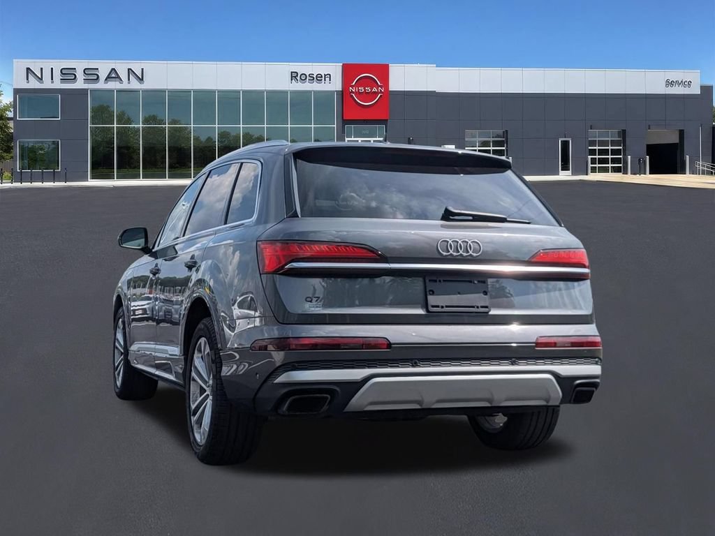 Used 2025 Audi Q7 3.0T Premium Plus AWD/4WD image 5