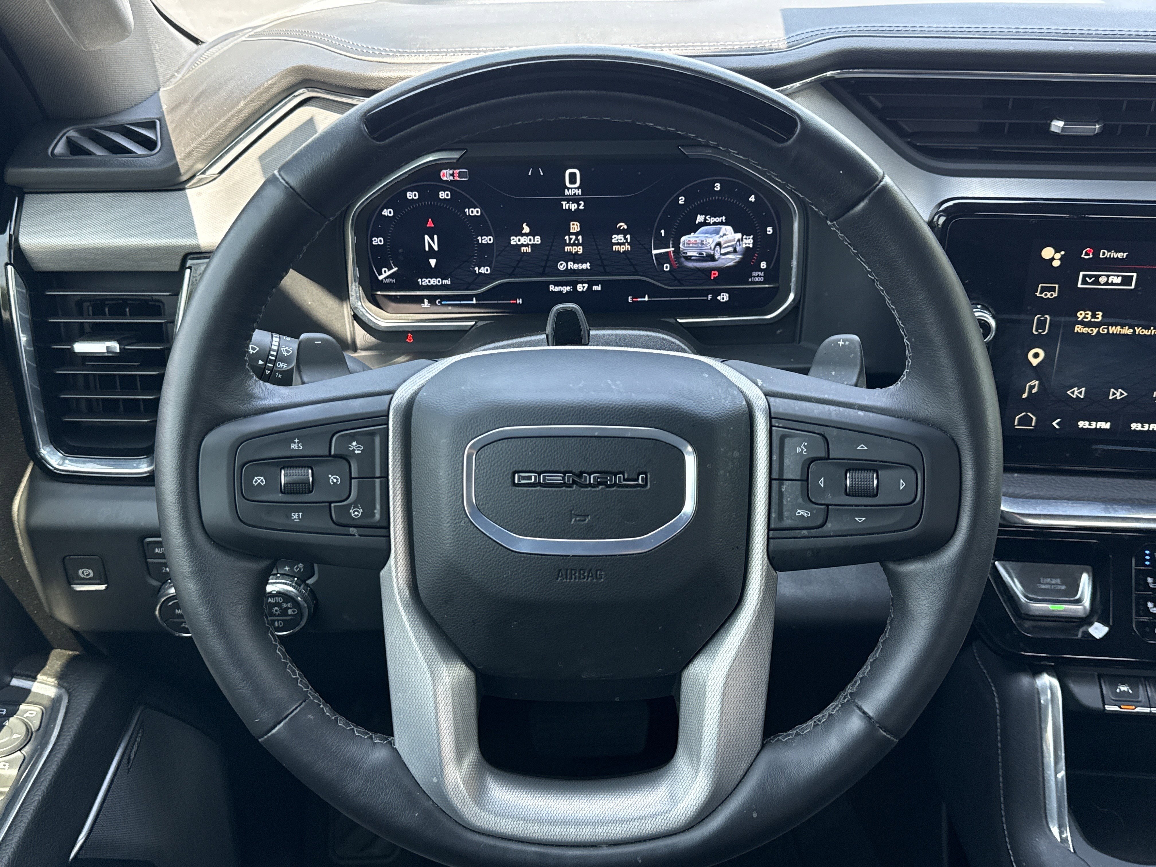Used 2024 GMC Sierra 1500 Denali AWD/4WD image 18