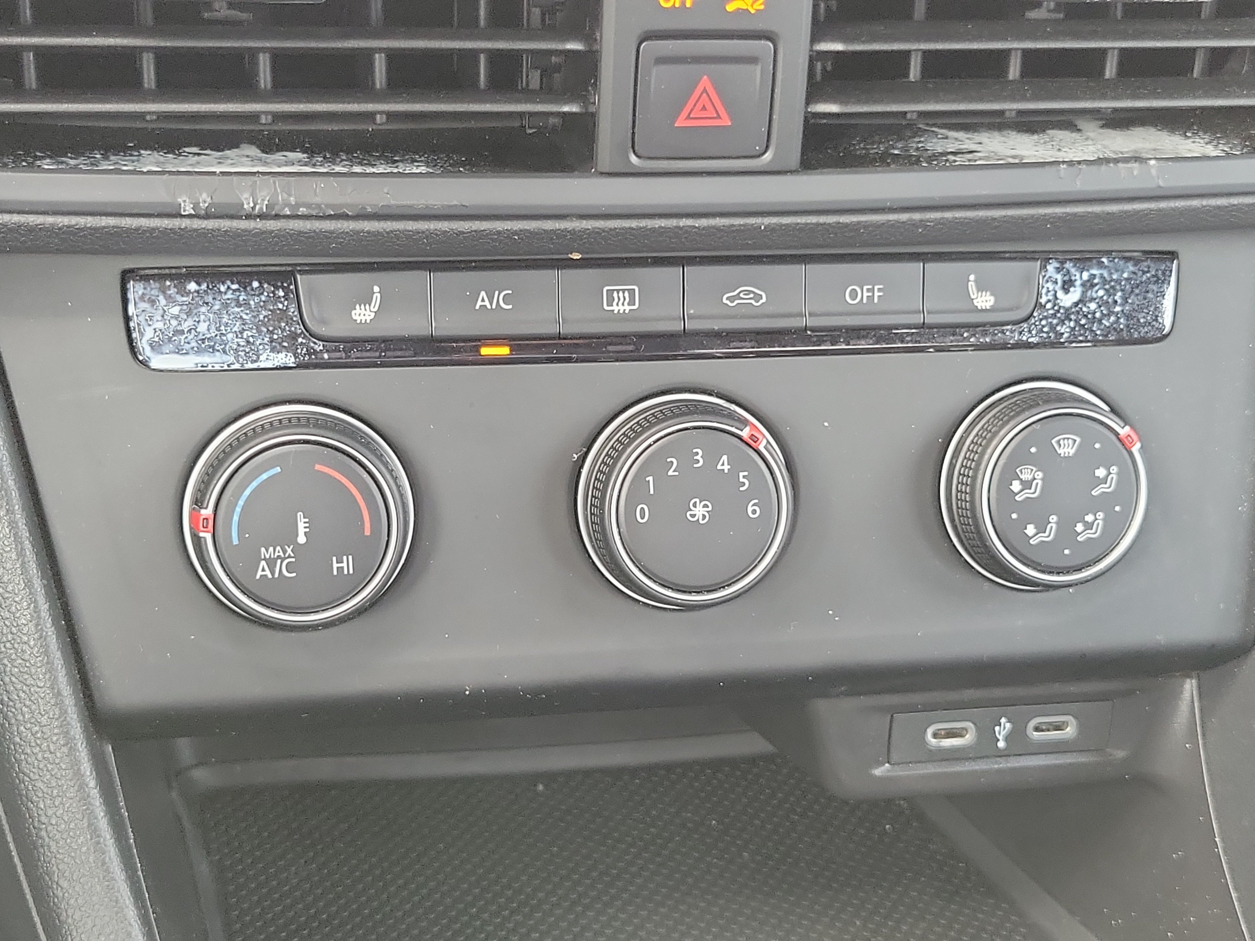 Used 2024 Volkswagen Jetta Sport FWD image 26