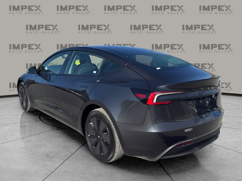 Used 2025 Tesla Model 3 Long Range RWD image 3