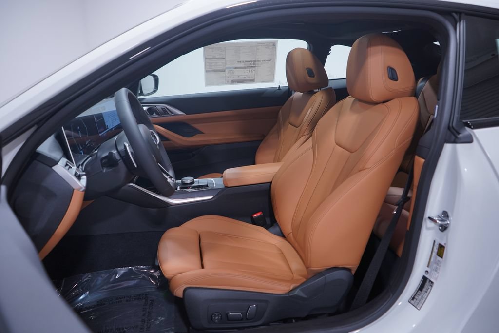 Used 2026 BMW 430i Coupe w/ M Sport Package RWD image 6