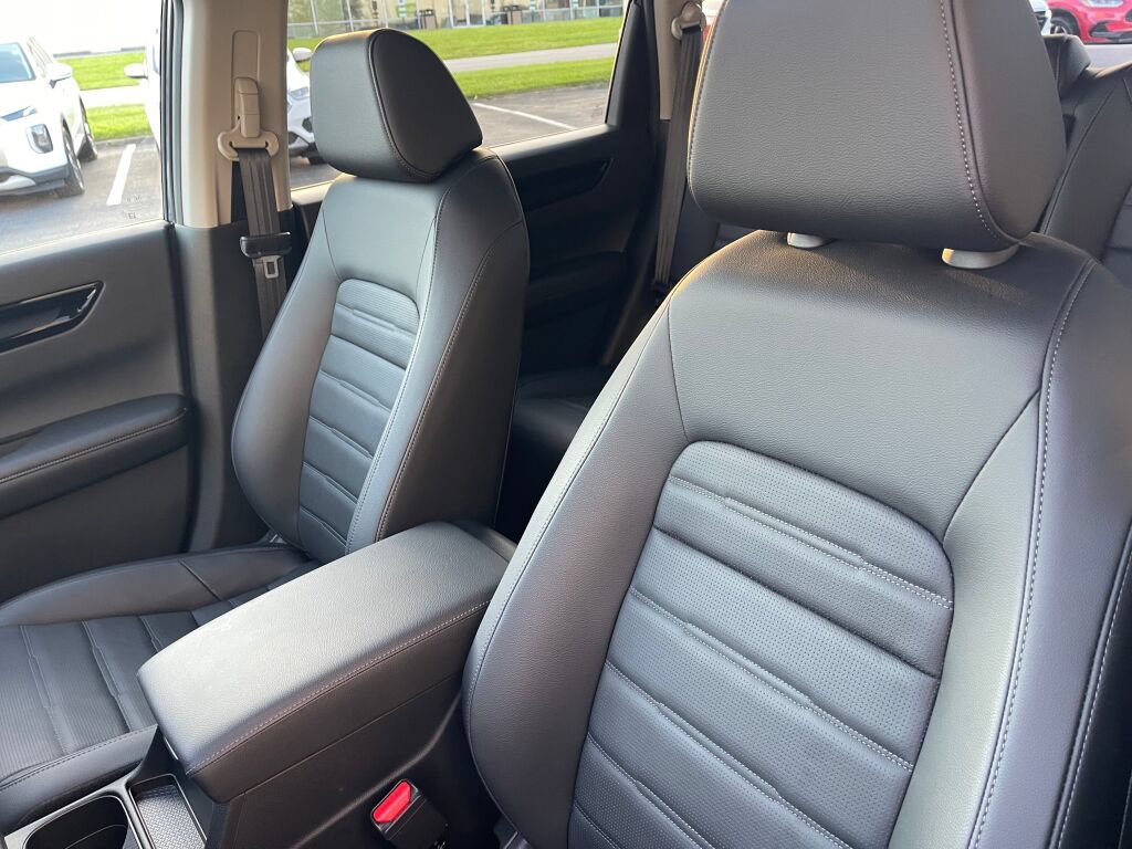 Used 2026 Honda CR-V EX-L image 6