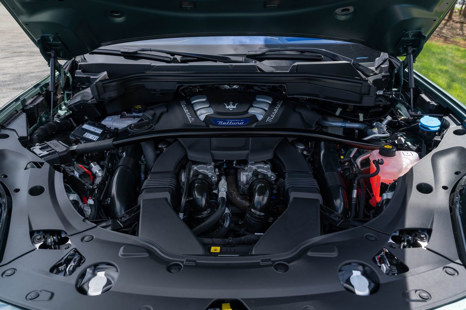 New 2026 Maserati Grecale Modena image 14