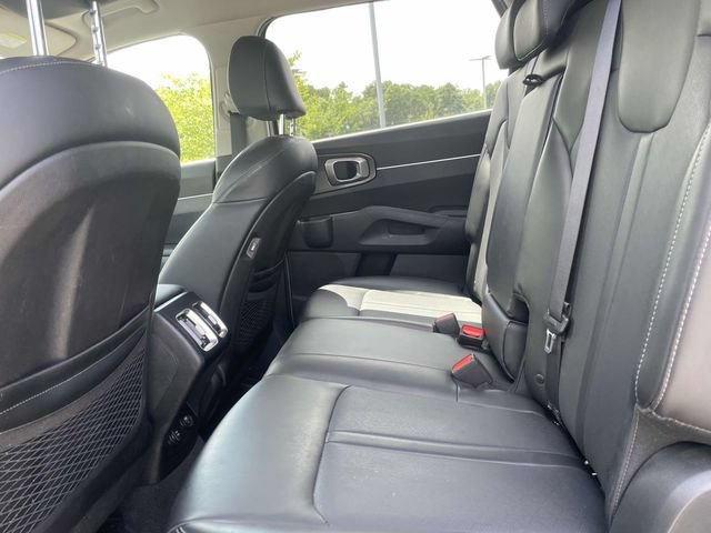 Used 2021 Kia Sorento S FWD image 23
