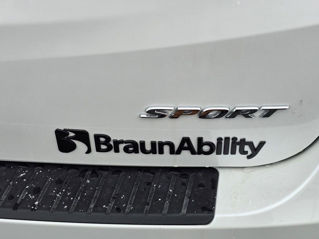 Used 2025 Honda Odyssey Sport-L image 21
