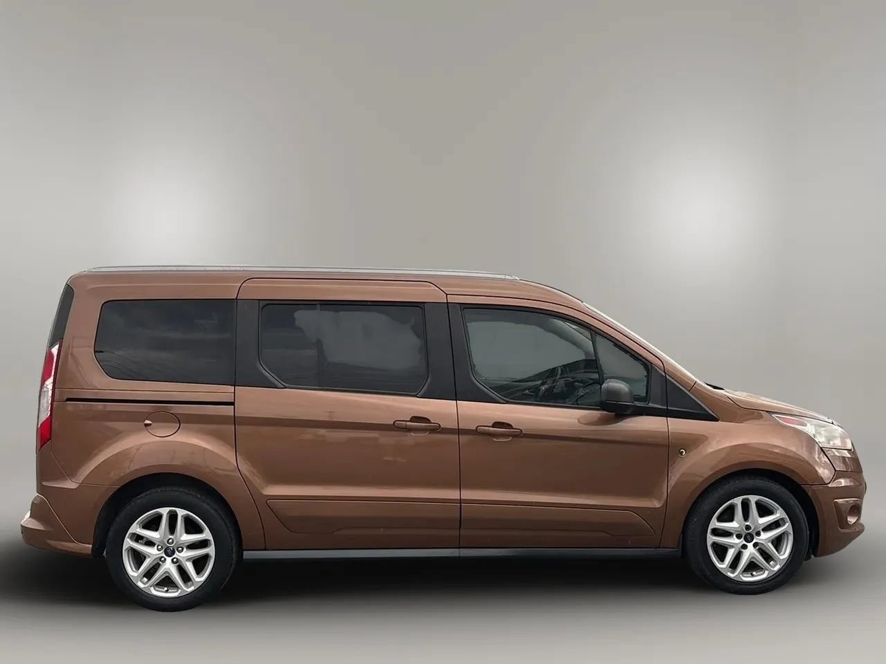 Used 2014 Ford Transit Connect XLT FWD image 6