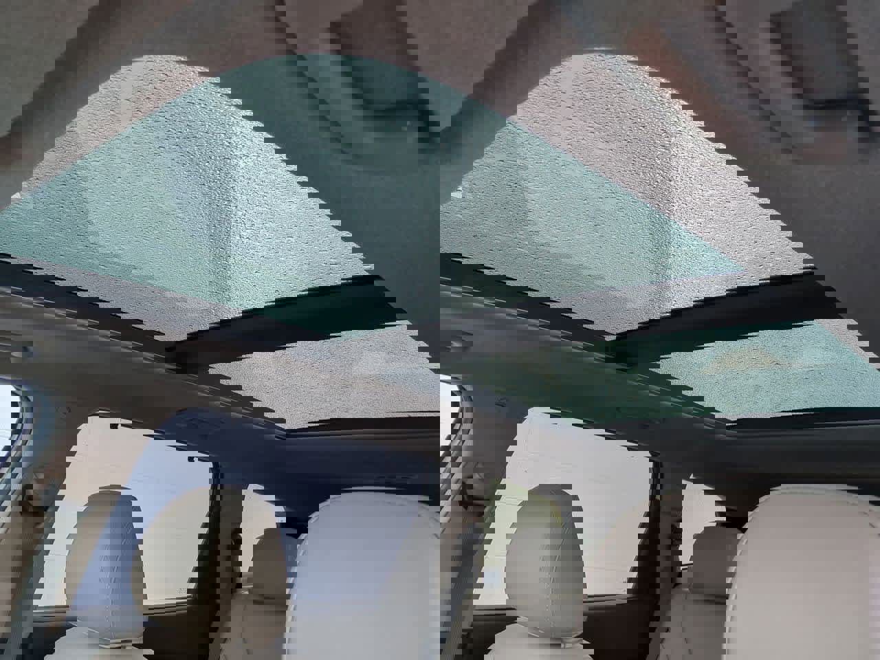 Used 2019 Hyundai Santa Fe Limited image 18