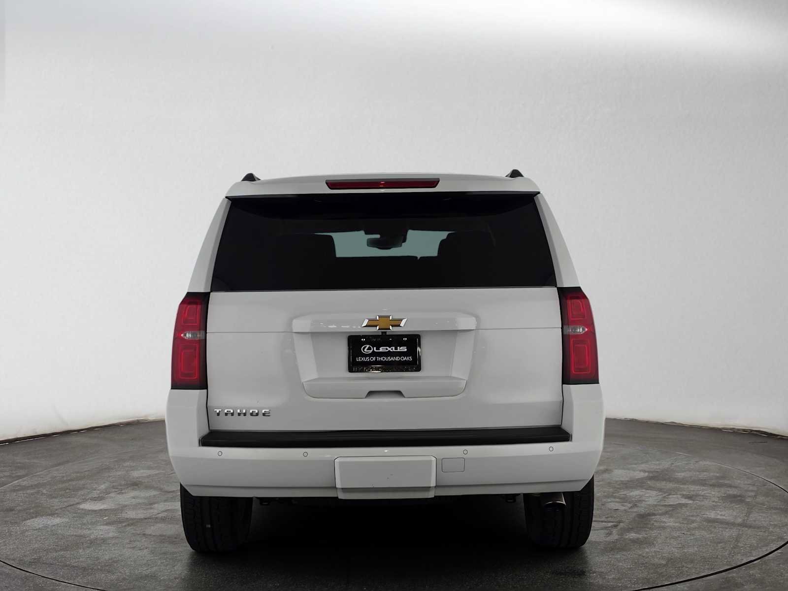 Used 2016 Chevrolet Tahoe LT w/ Luxury Package AWD/4WD image 4