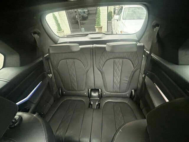 Used 2019 BMW X7 xDrive40i w/ Premium Package image 16