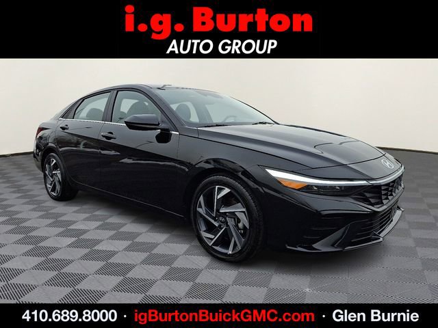 Used 2025 Hyundai Elantra SEL