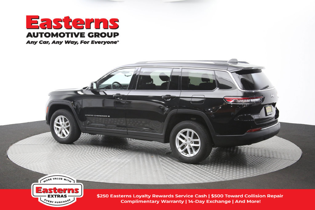 Used 2022 Jeep Grand Cherokee L Laredo w/ Luxury Tech Group I AWD/4WD image 64