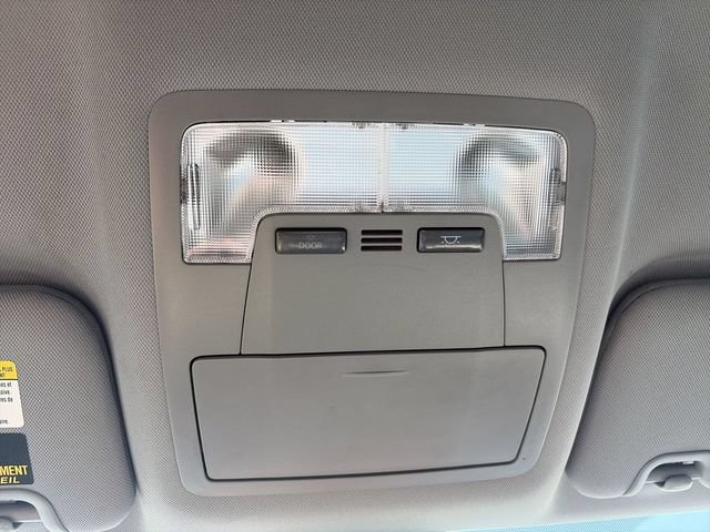 Used 2019 Toyota Highlander Plus AWD/4WD image 21