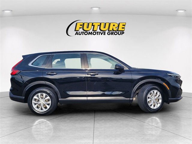 Certified 2023 Honda CR-V LX image 3