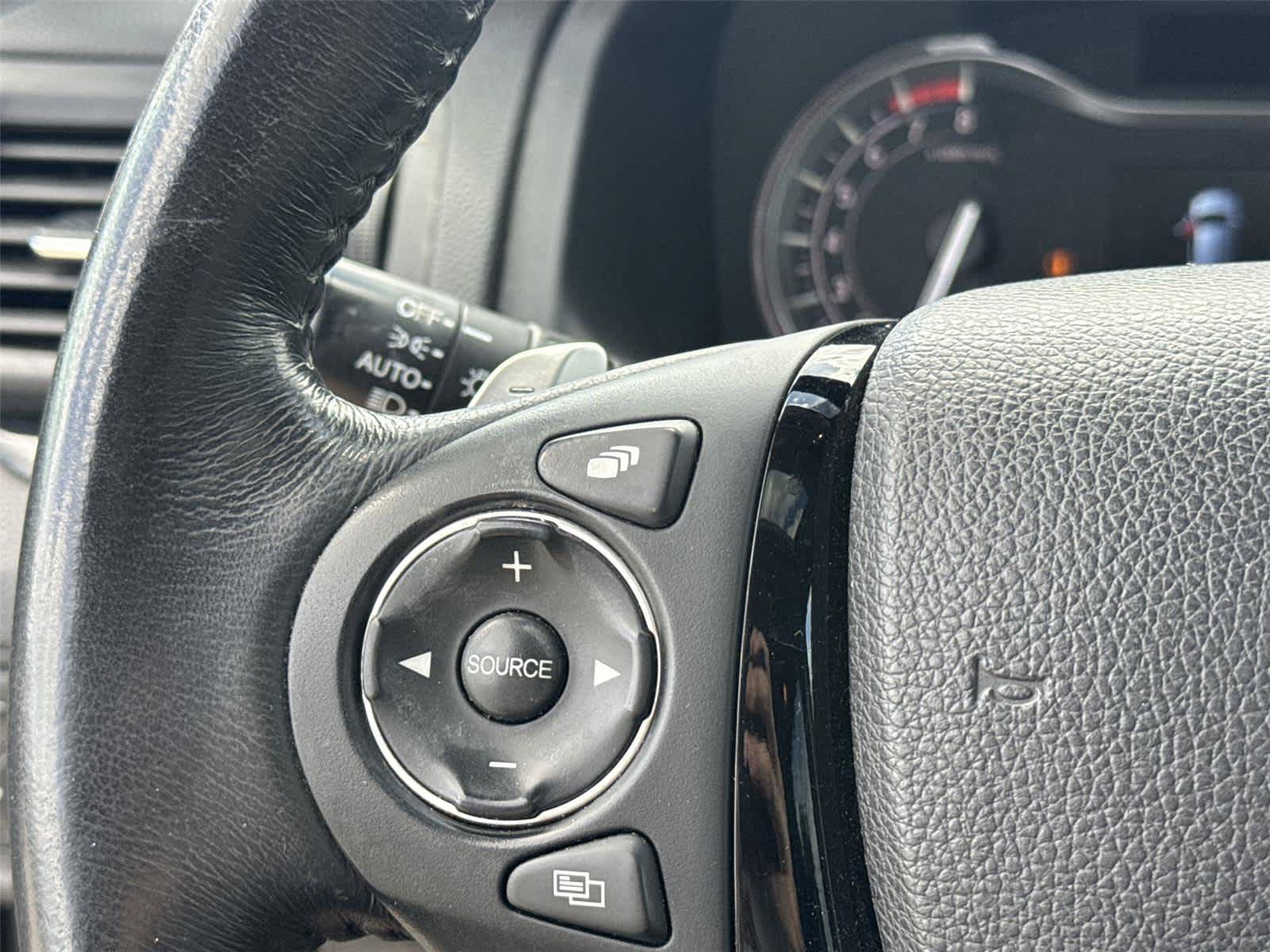 Used 2017 Honda Pilot Elite image 19