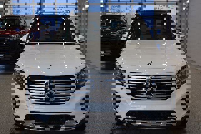 New 2025 Mercedes-Benz GLB 250 4MATIC image 3