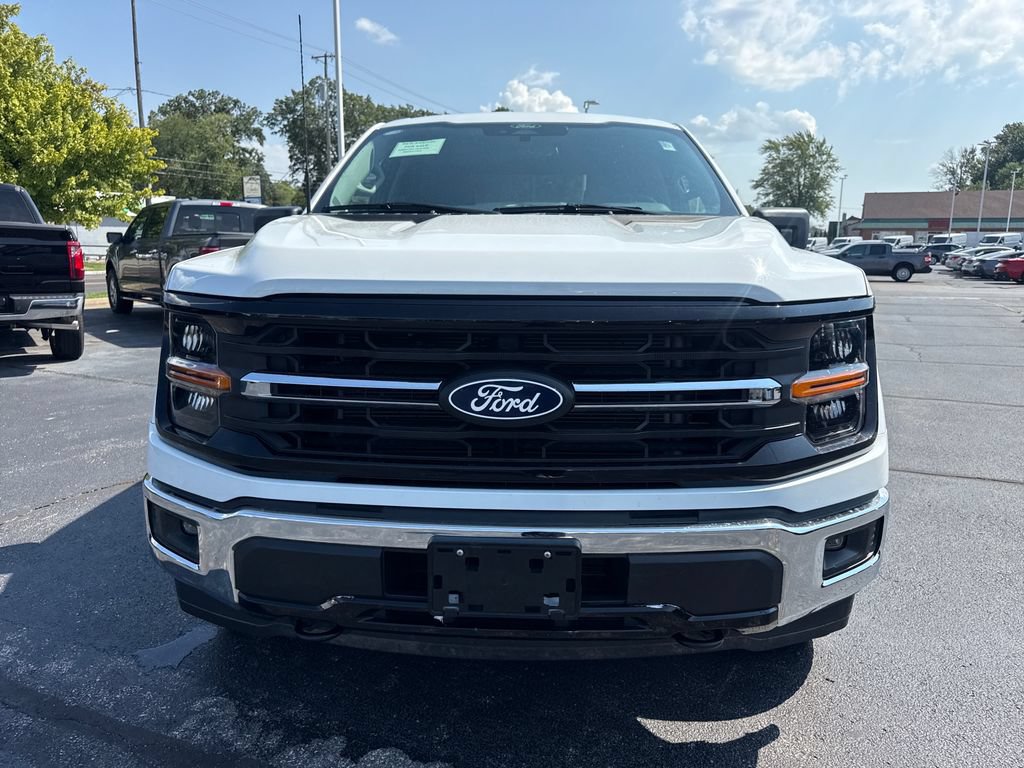 Used 2025 Ford F150 XLT w/ Equipment Group 301A Standard AWD/4WD video 3