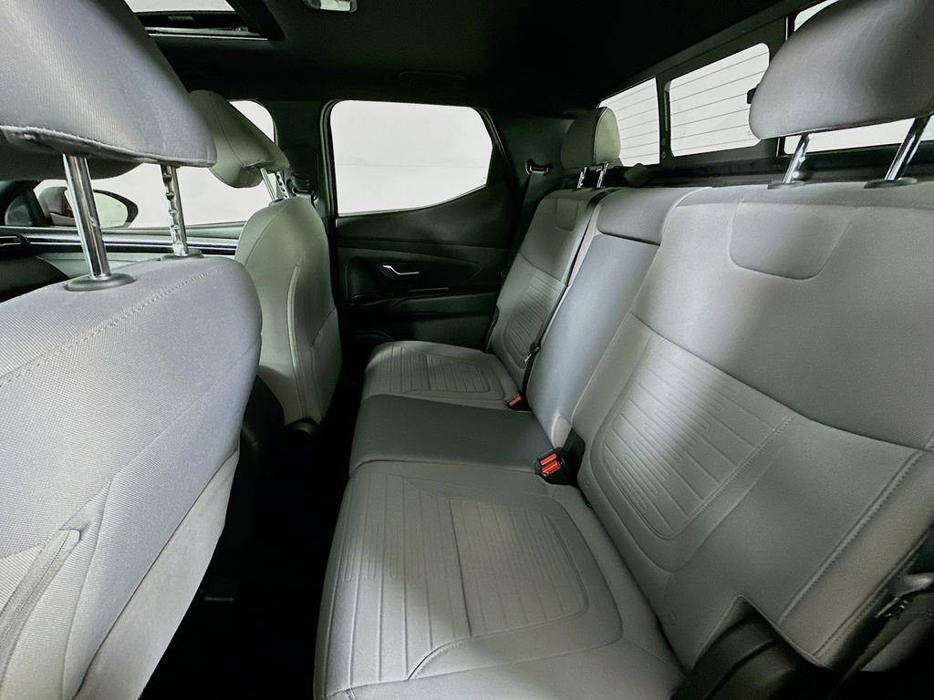 Used 2022 Hyundai Santa Cruz SEL Premium image 14