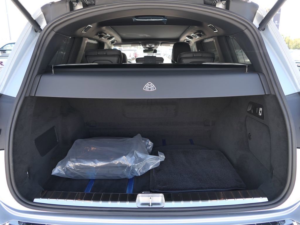 Used 2025 Mercedes-Benz Maybach GLS 600 4MATIC image 24