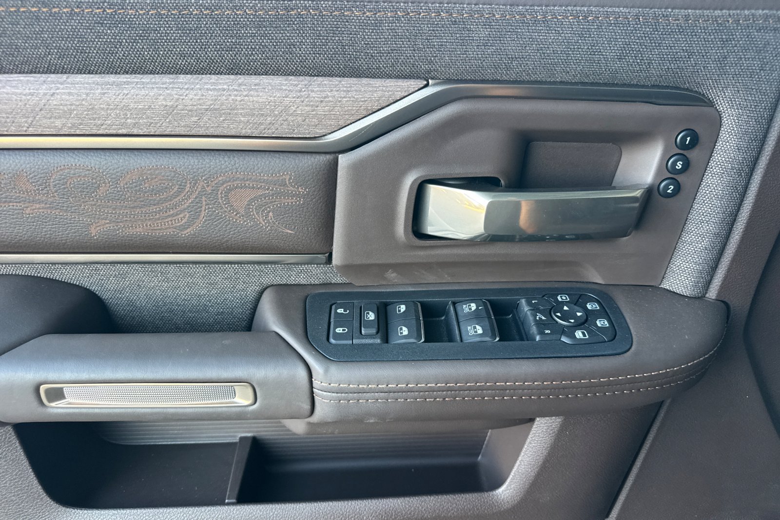 New 2027 RAM 3500 Longhorn AWD/4WD image 10