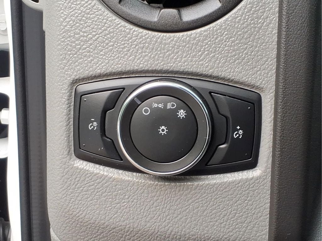 Used 2023 Ford E-450 and Econoline 450 Super Duty w/ Power Windows & Locks Group RWD image 21