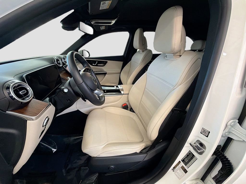 Used 2023 Mercedes-Benz GLC 300 4MATIC image 21