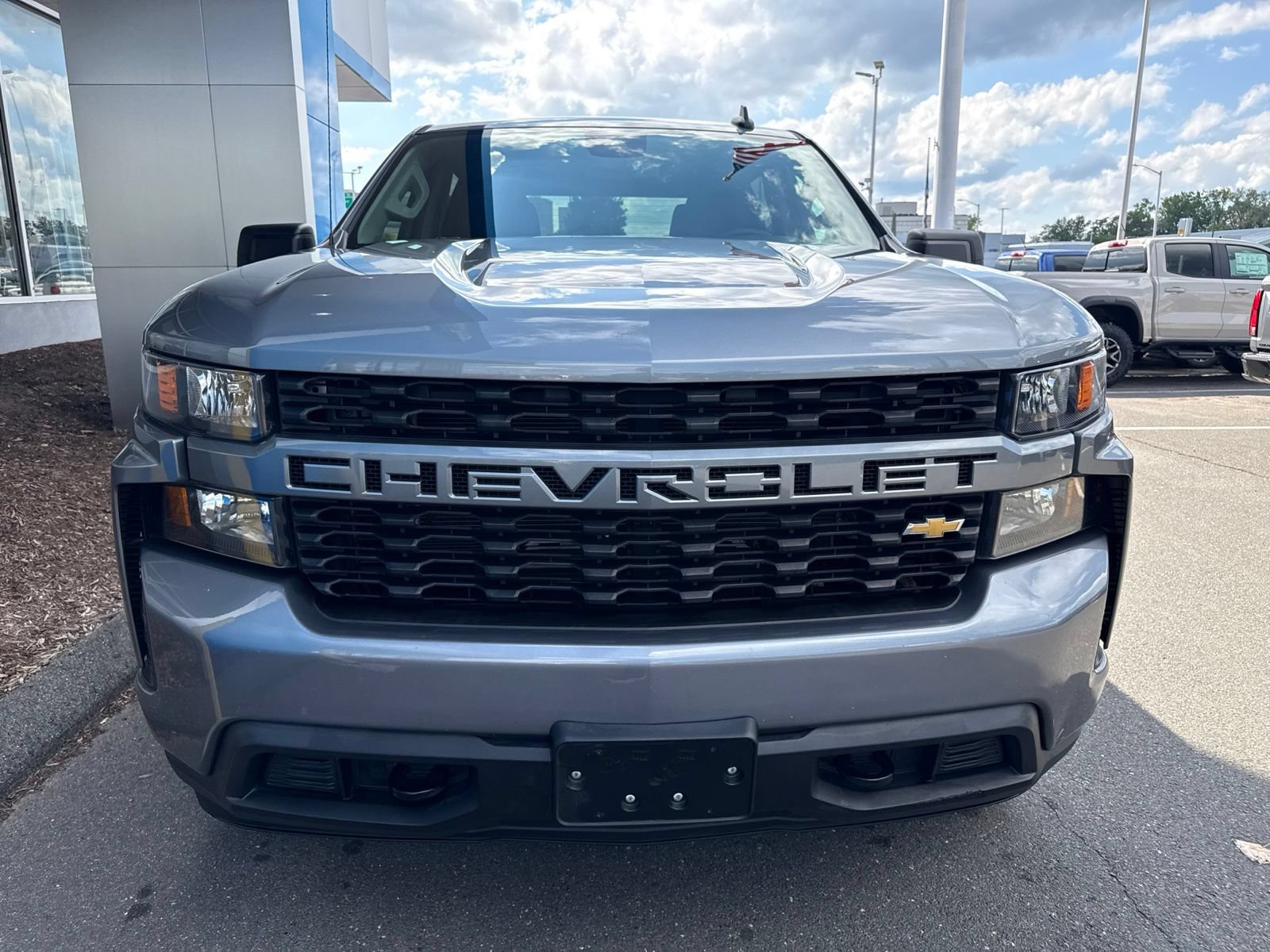 Used 2022 Chevrolet Silverado 1500 Custom w/ Safety Confidence Package AWD/4WD image 3