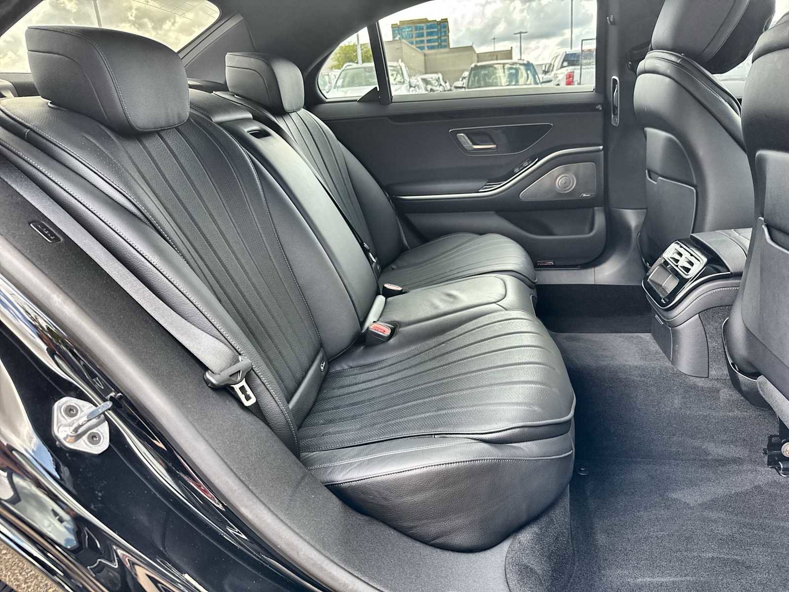 Used 2023 Mercedes-Benz S 580 4MATIC Sedan image 19