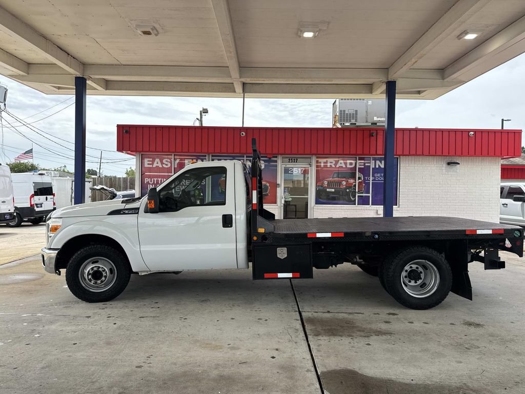 Used 2016 Ford F350 XL w/ Power Equipment Group RWD image 4