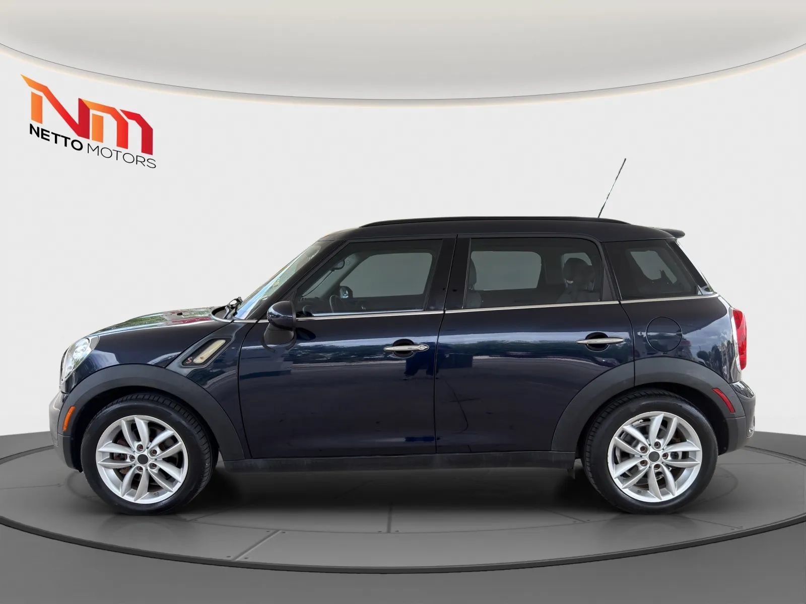 Used 2013 MINI Cooper Countryman S FWD image 2