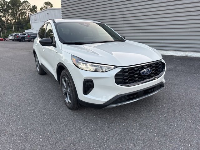 New 2025 Ford Escape ST-Line w/ Equipment Group 301A image 1
