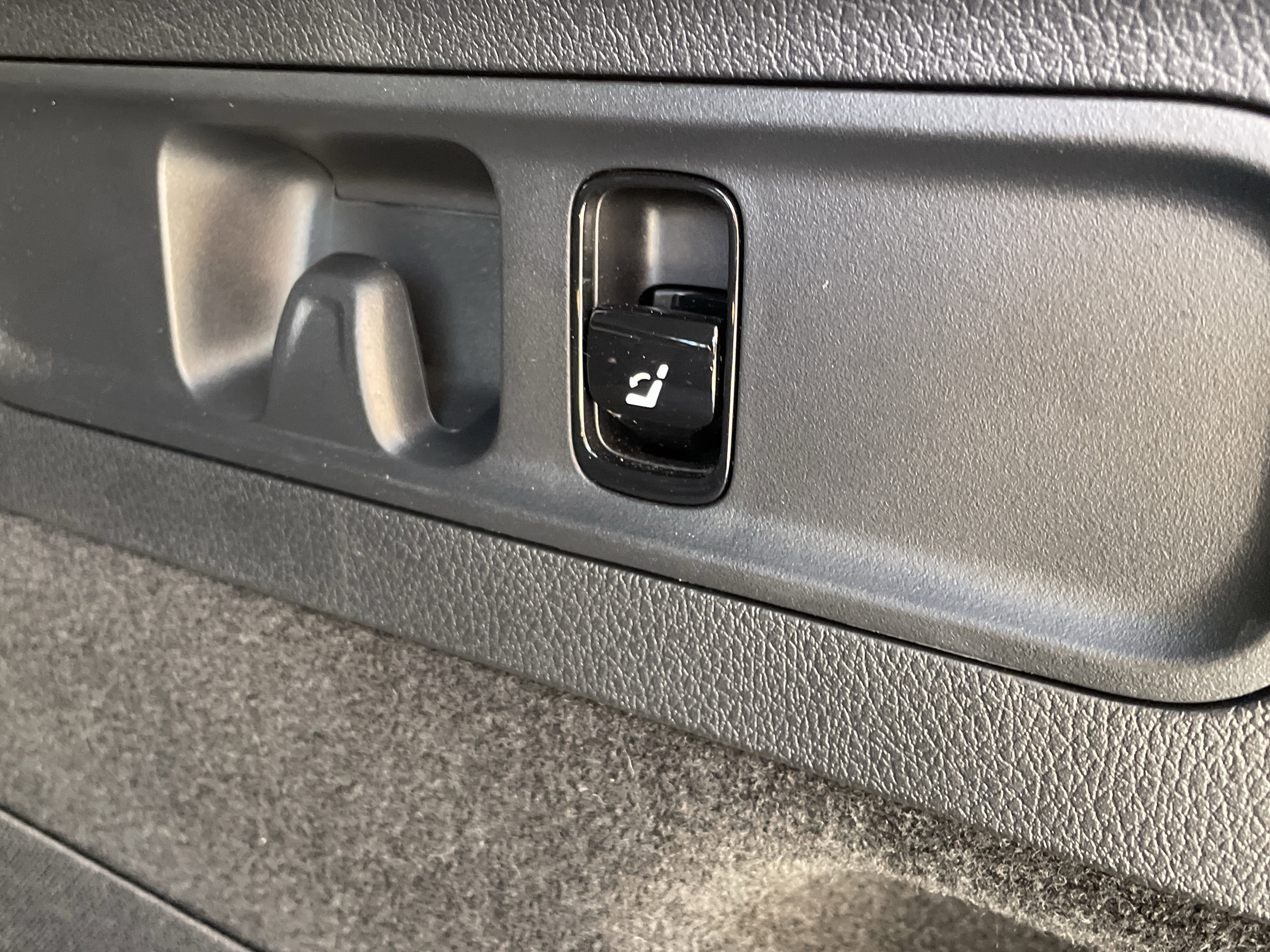 Certified 2024 Mercedes-Benz GLC 300 w/ AMG Line image 12