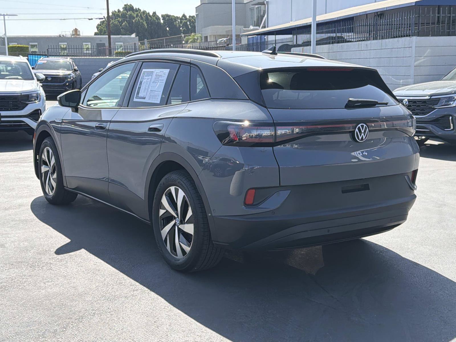 Certified 2023 Volkswagen ID.4 Pro RWD image 3