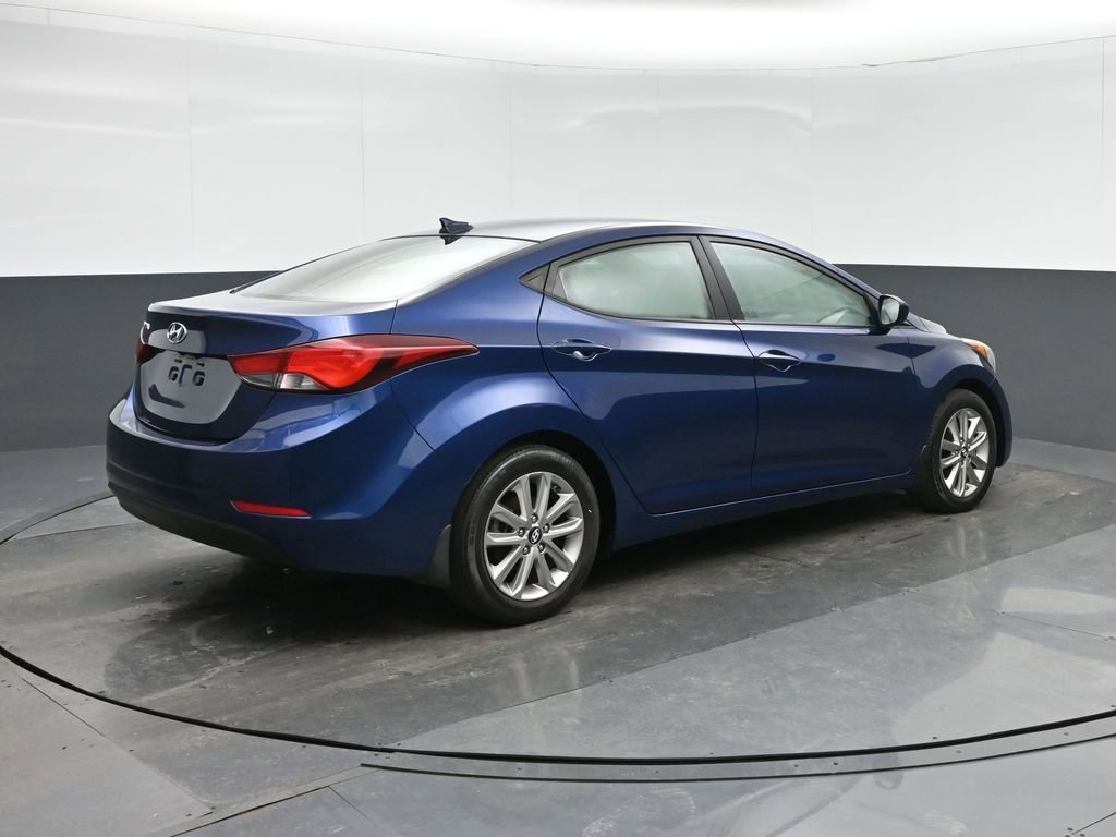 Used 2016 Hyundai Elantra SE w/ Option Group 02 image 7
