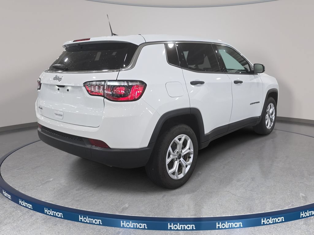 Used 2025 Jeep Compass Sport AWD/4WD image 6