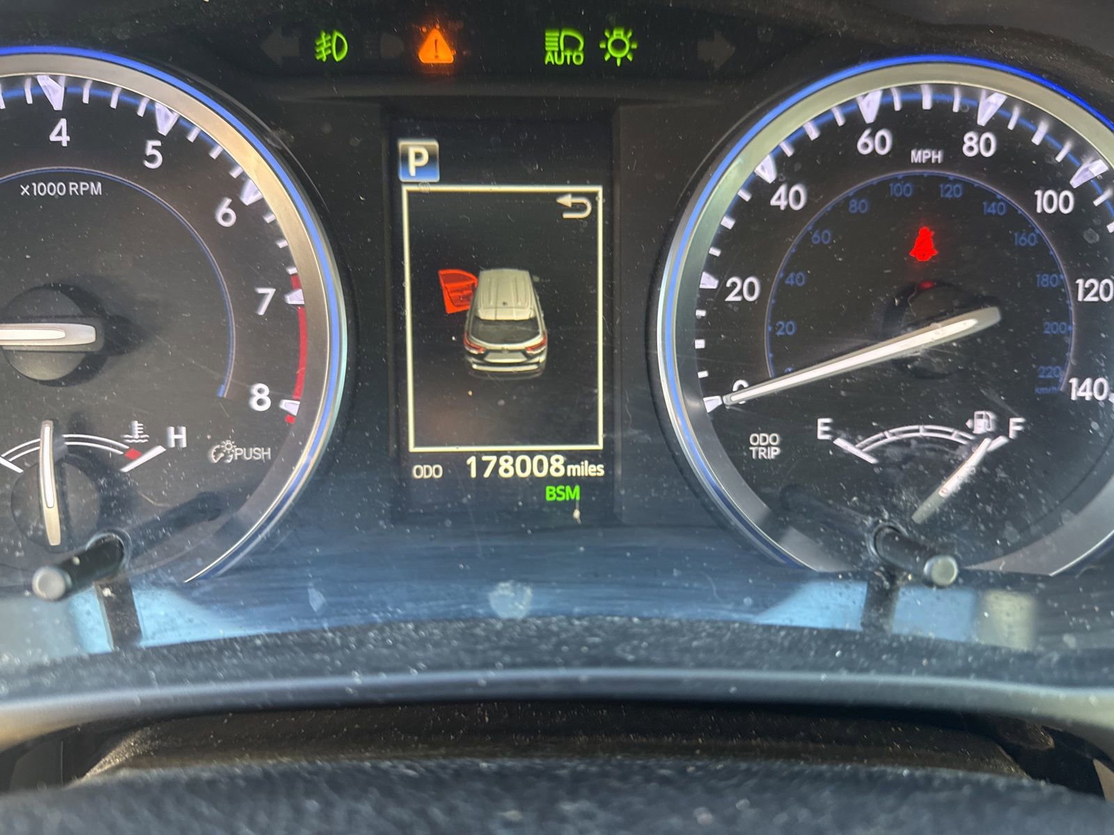 Used 2017 Toyota Highlander XLE image 17