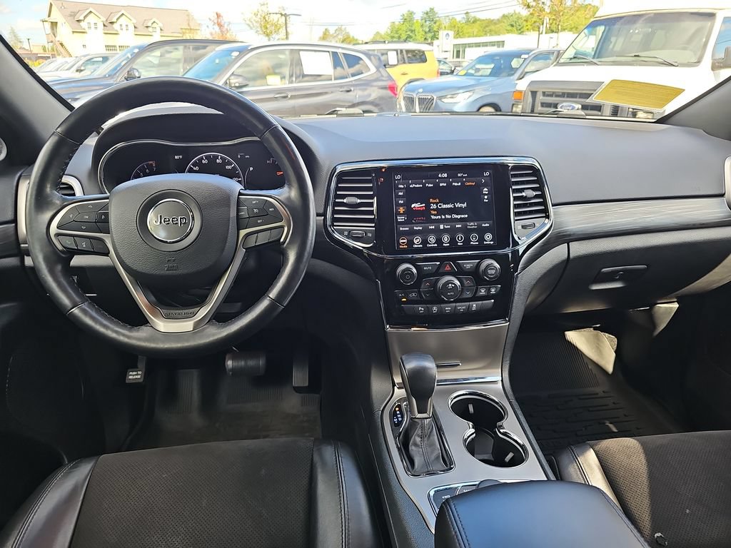 Used 2020 Jeep Grand Cherokee Laredo w/ Quick Order Package 2BN North AWD/4WD image 12