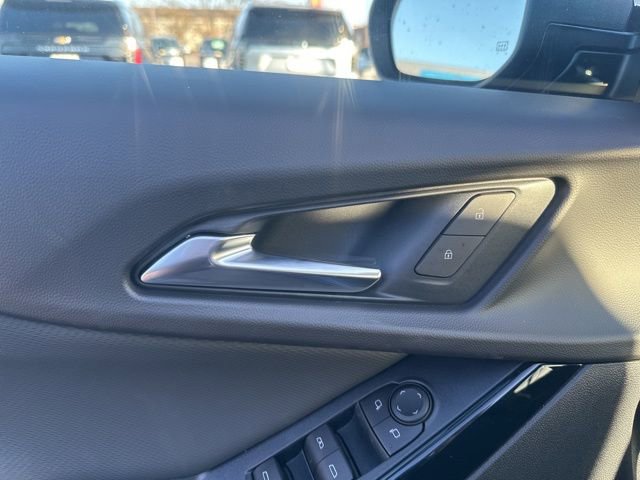 New 2026 Chevrolet Equinox LT image 12