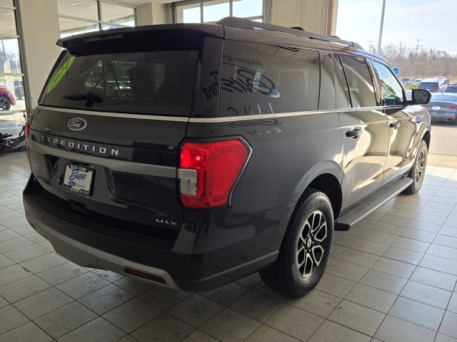 Used 2024 Ford Expedition Max XLT image 11
