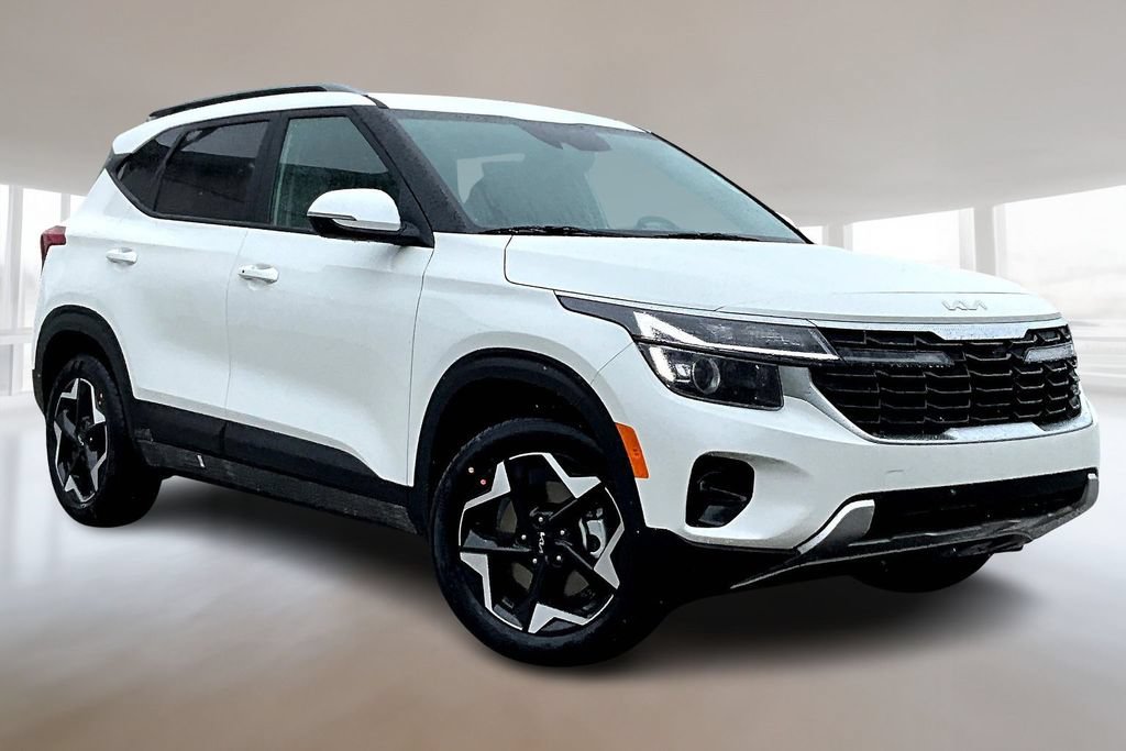 New 2026 Kia Seltos S AWD/4WD image 2